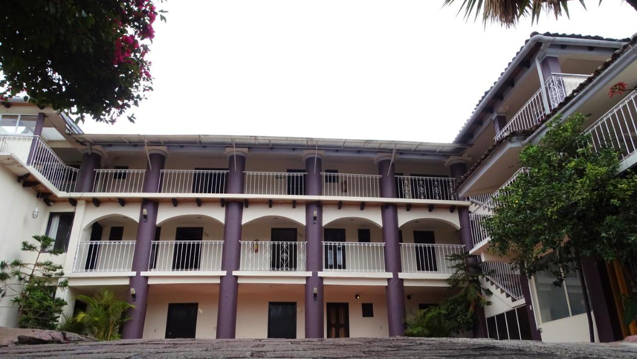 Hotel Jardines Del Centro 3*